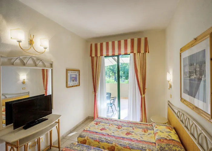 Voi Tanka Village منتجع 4*