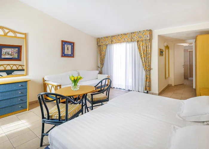 Voi Tanka Village 4*